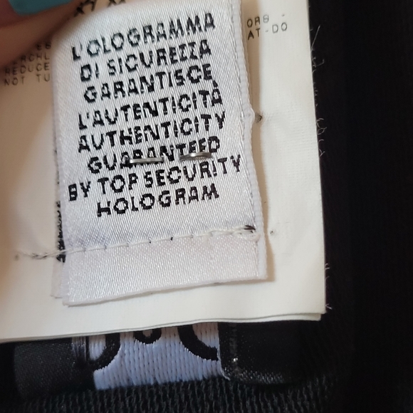 Dolce and Gabbana black v neck wool dress - Picture 13 of 15